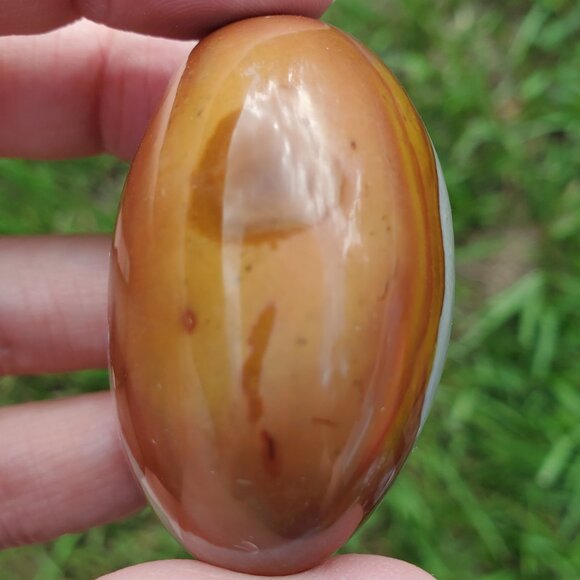 Polychrome Jasper Palm Stone (PC202) - Picture 6 of 9